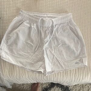 Alo alumni shorts